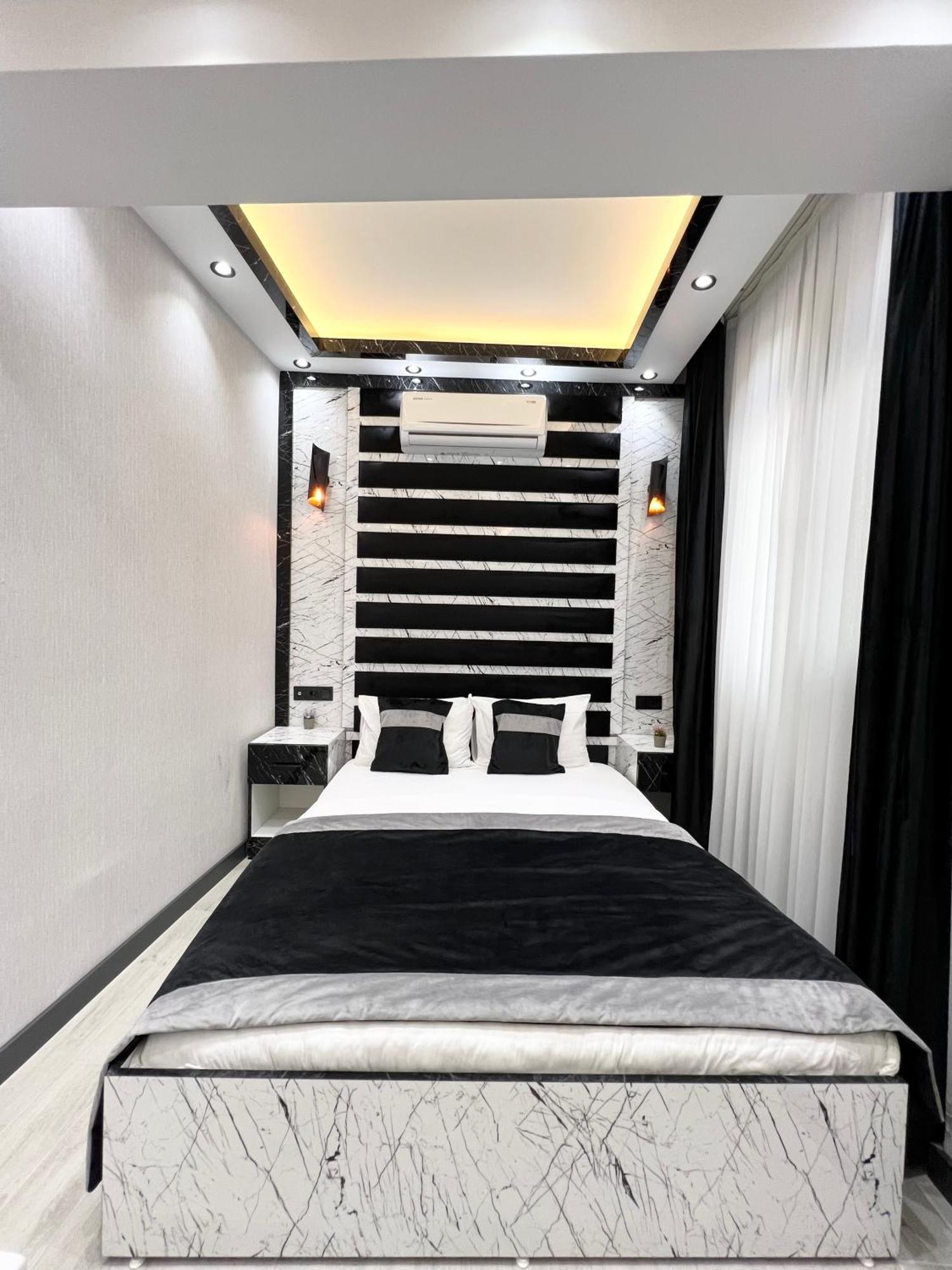 Taksim Larissa Hotel Suites 이스탄불 외부 사진