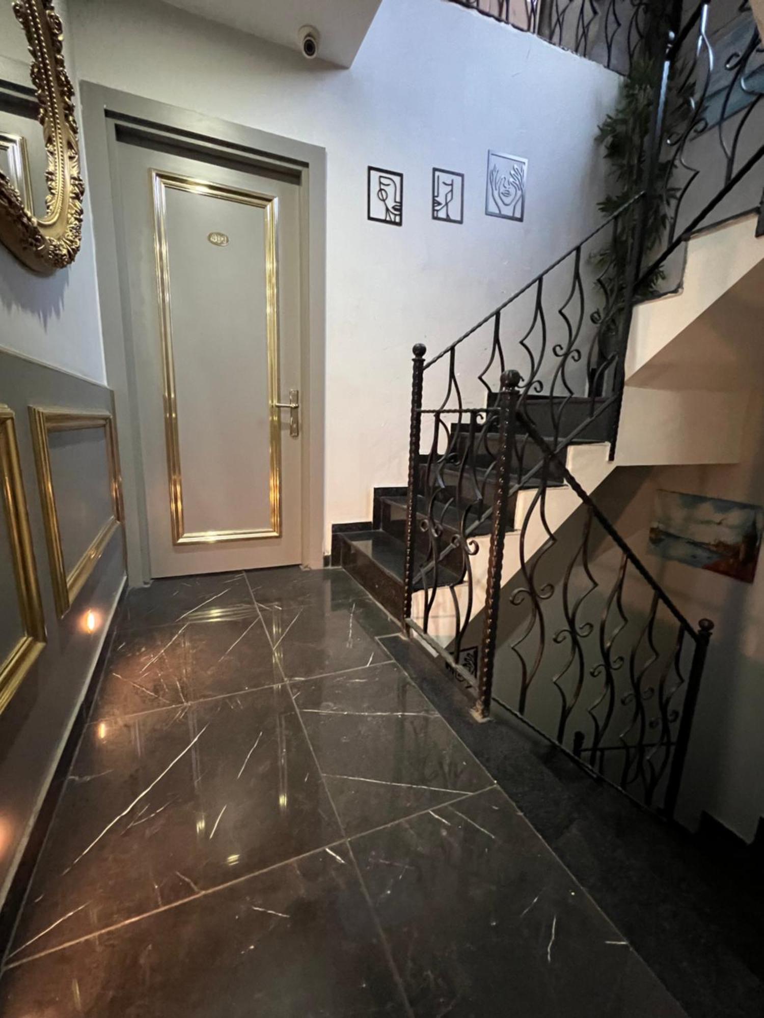 Taksim Larissa Hotel Suites 이스탄불 외부 사진
