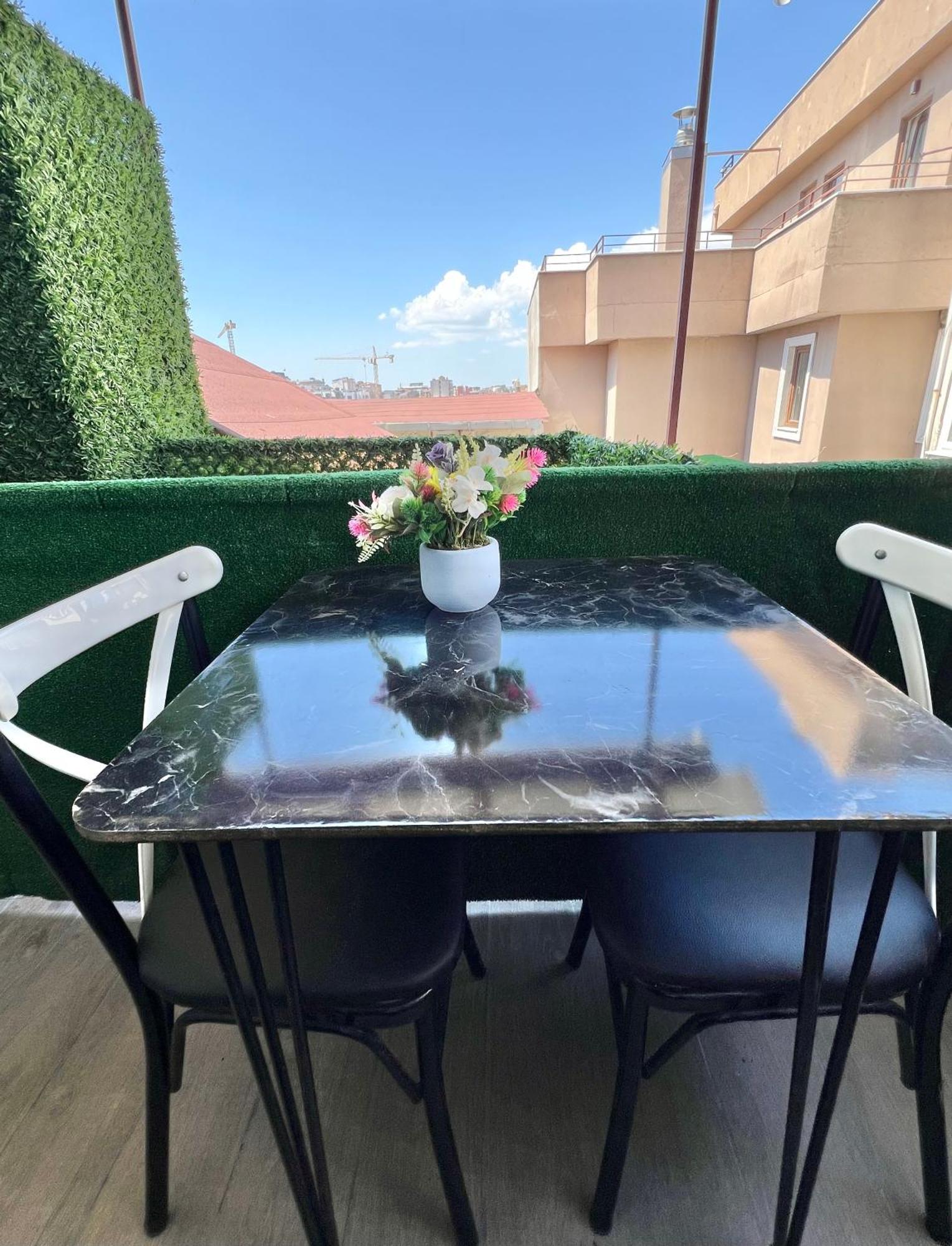 Taksim Larissa Hotel Suites 이스탄불 외부 사진