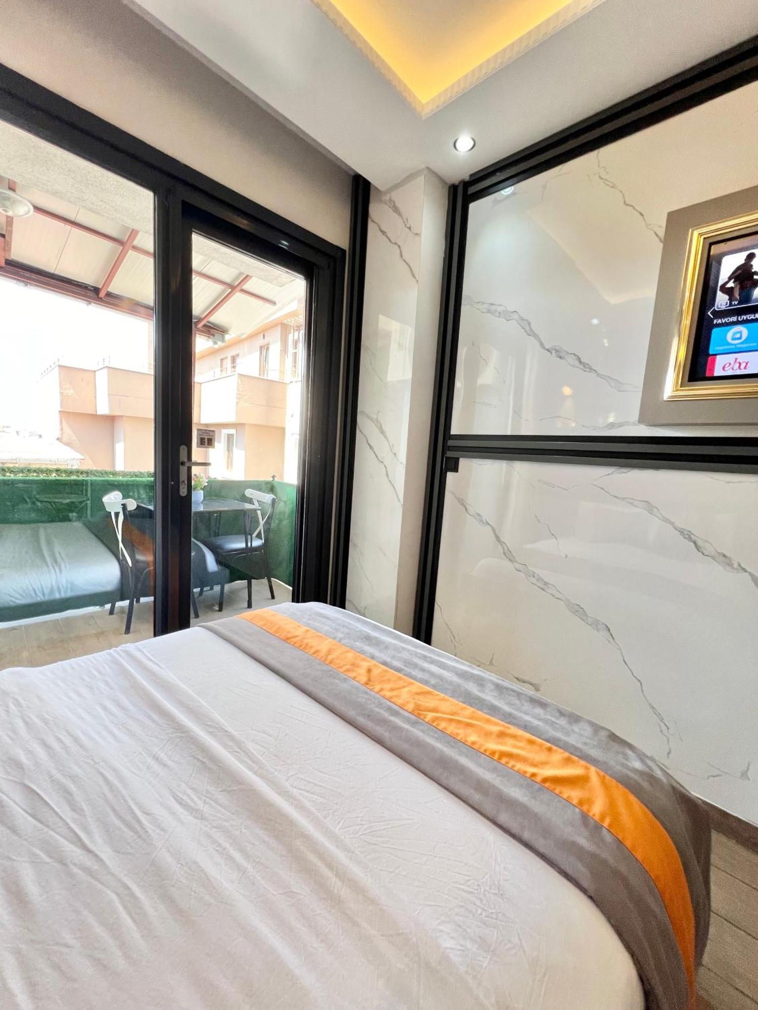 Taksim Larissa Hotel Suites 이스탄불 외부 사진