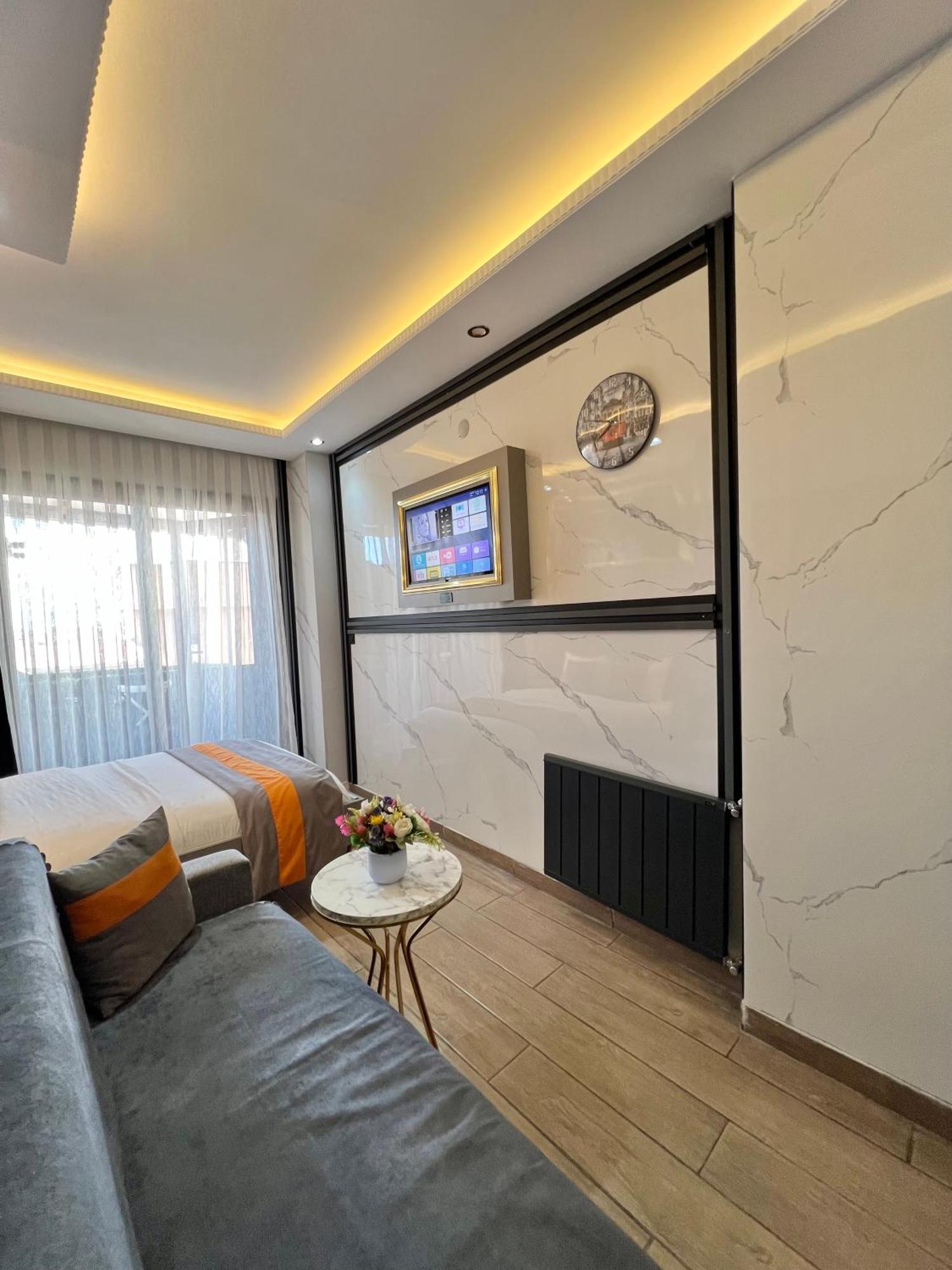 Taksim Larissa Hotel Suites 이스탄불 외부 사진