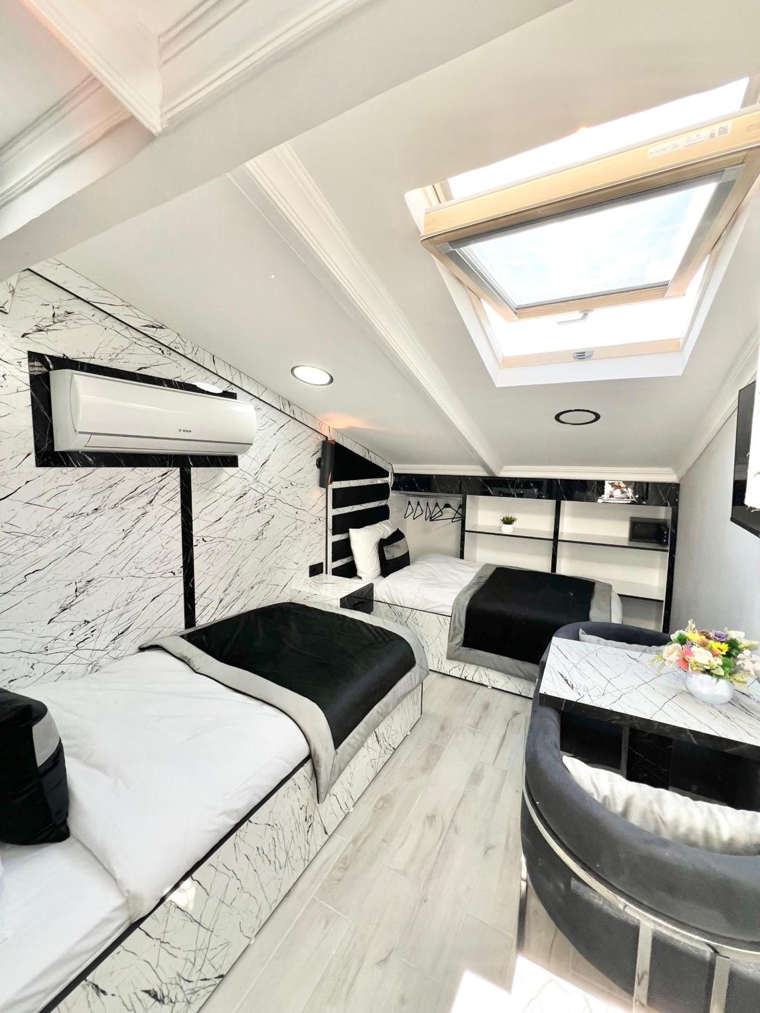 Taksim Larissa Hotel Suites 이스탄불 외부 사진